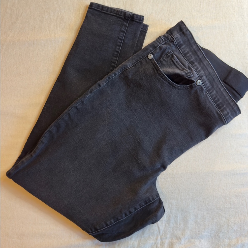 Women’s Plus Size Black/Grey Wash Pull-On Skinny Jeggings